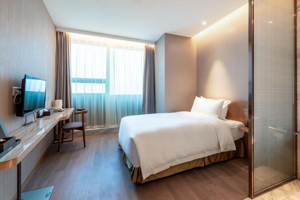 Auto City Ruili Hotel Jiading Dış mekan fotoğraf